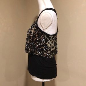 Topia Tops - Women’s S/M black & silver sequined razor back* Topia Tops - Women’s S/M black & silver sequined razor back*